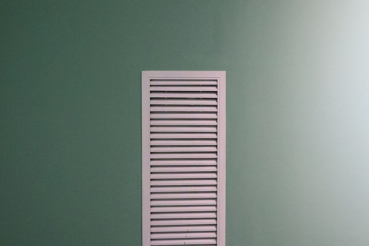 Air vent in a painted wall